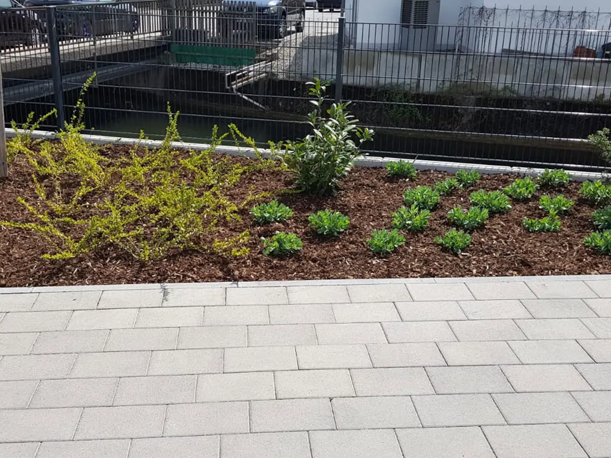 Bild von den Gartenarbeiten von Gath Hausmeisterservice